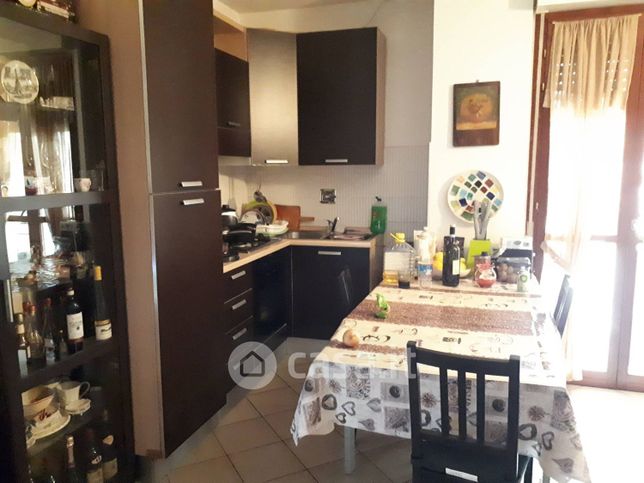 Appartamento in residenziale in Viale Cento Fiori 5