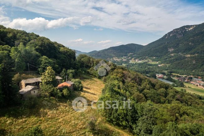 Rustico/casale in residenziale in 