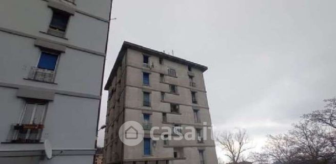 Appartamento in residenziale in Via Andrea Podestà 33