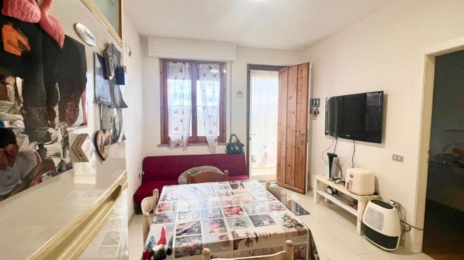 Appartamento in residenziale in Strada Nazionale Adriatica Sud