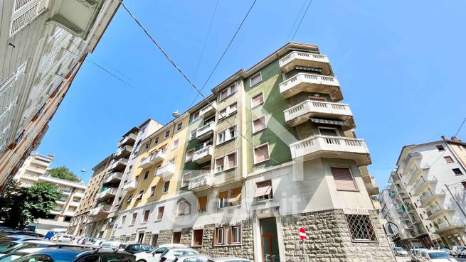 Appartamento in residenziale in Via Sottoripa 4