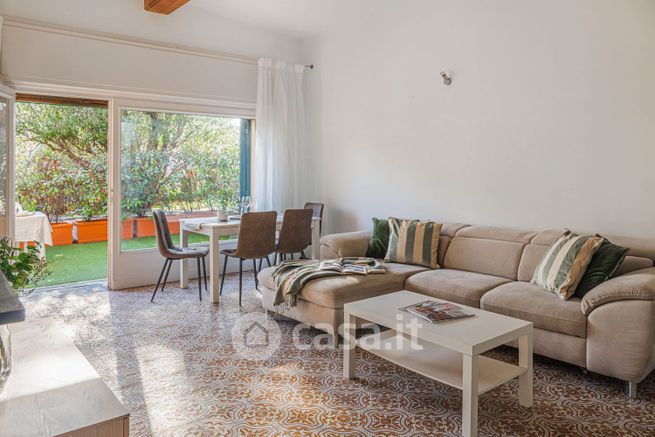 Casa indipendente in residenziale in Via Vincenzo Capellini 8