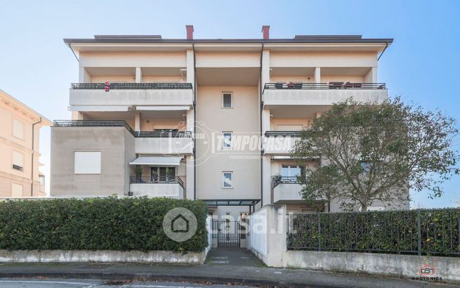 Appartamento in residenziale in Via Foglia