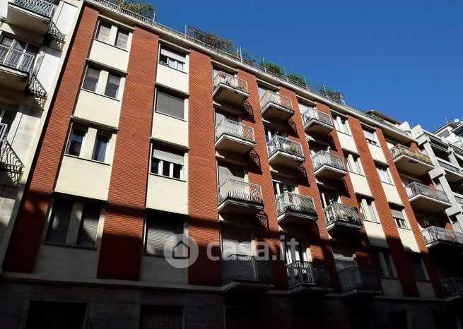 Appartamento in residenziale in Via Tommaso Grossi 4