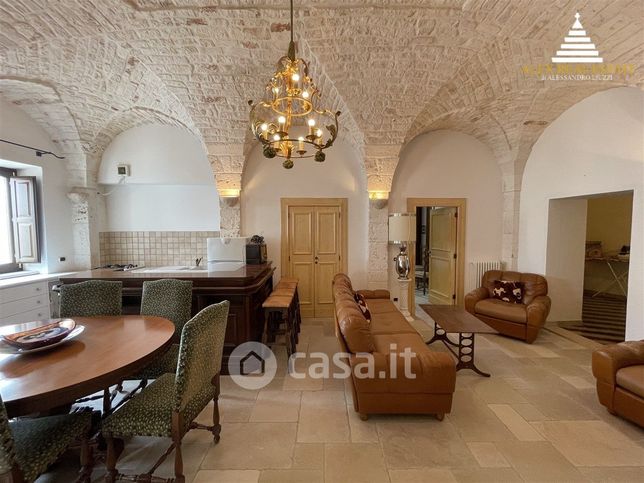 Rustico/casale in residenziale in Via San Maria di Costantinopoli