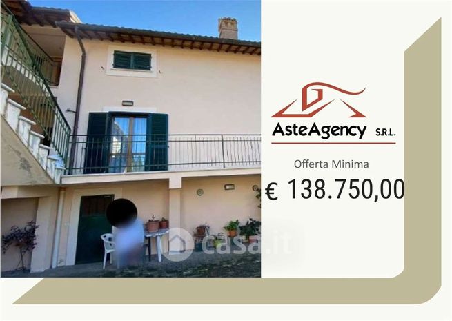 Casa indipendente in residenziale in Frazione Morgnano