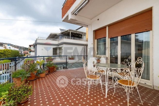 Appartamento in residenziale in Via Francesco Crispi 31