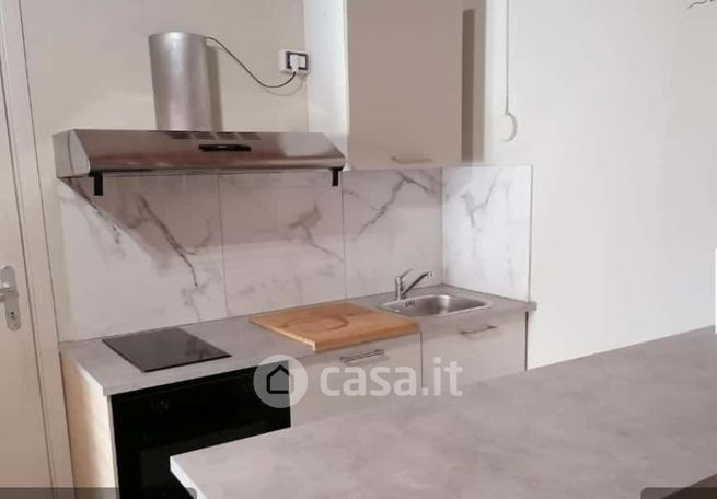 Appartamento in residenziale in Via Manzoni 11