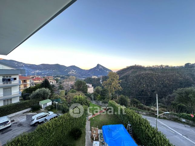 Appartamento in residenziale in Via Francesco Vecchione