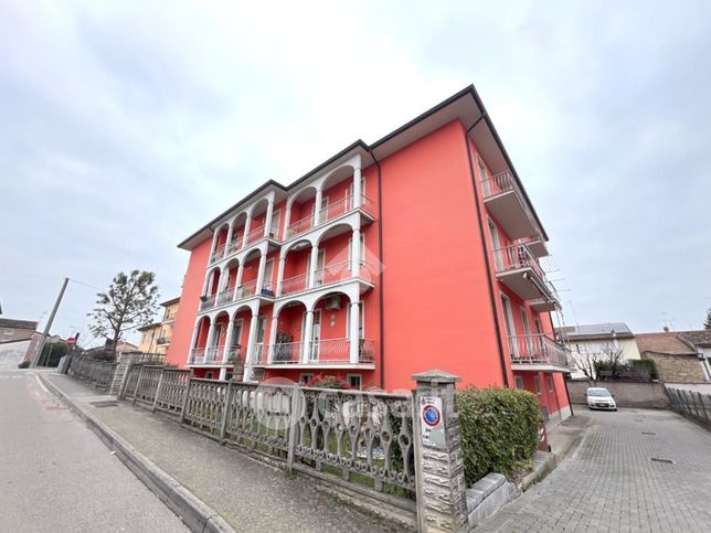 Appartamento in residenziale in Via Giovanni da Asola 59