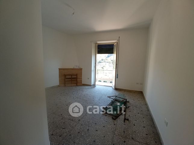 Appartamento in residenziale in Via Empolitana