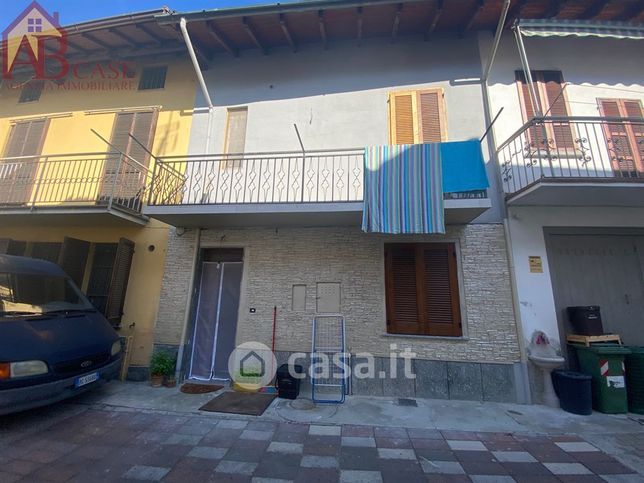 Casa bi/trifamiliare in residenziale in Via Mazzini 8