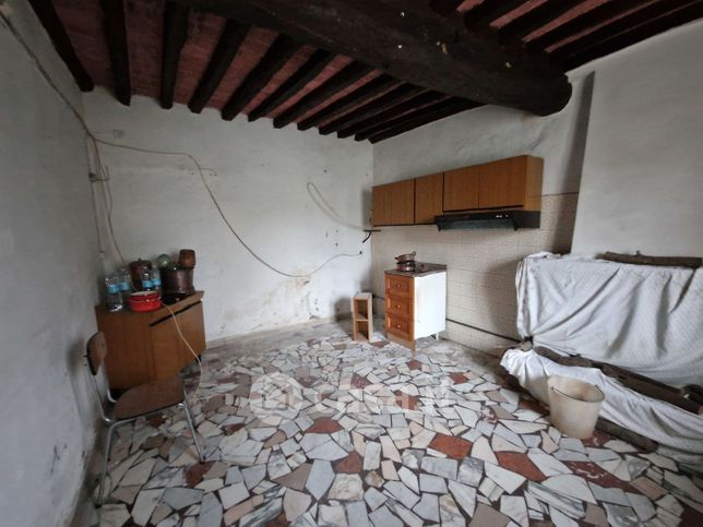 Casa bi/trifamiliare in residenziale in Via di Balbano