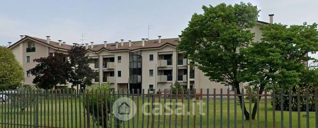 Appartamento in residenziale in Via Molinara 5