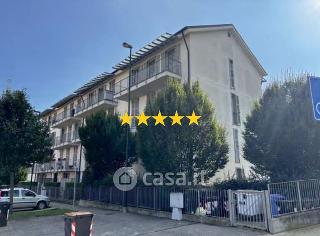 Appartamento in residenziale in Viale Repubblica