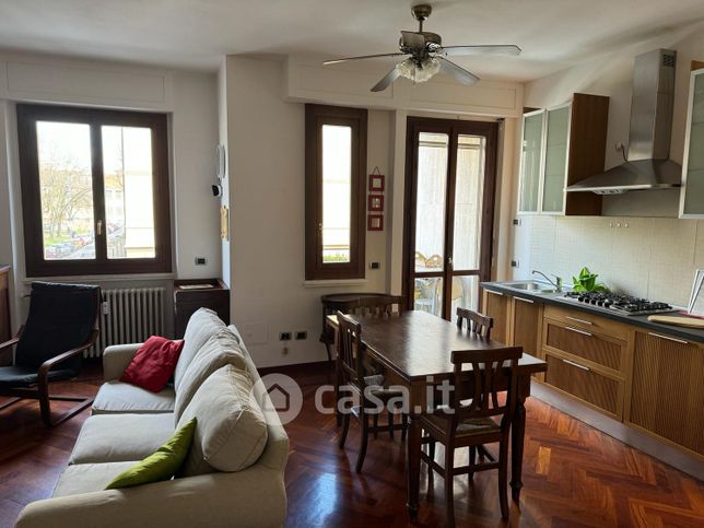 Appartamento in residenziale in Via Stendhal 43