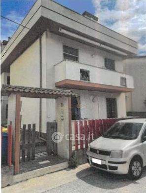 Appartamento in residenziale in Via Marzabotto 35