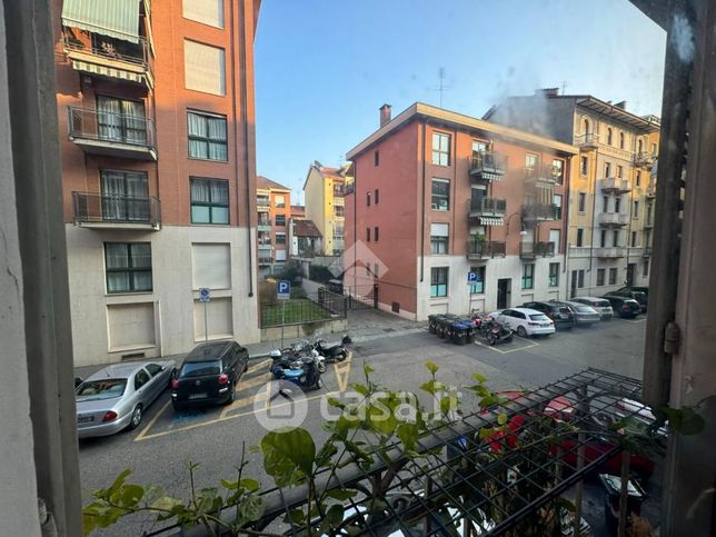 Appartamento in residenziale in Via Perosa 6