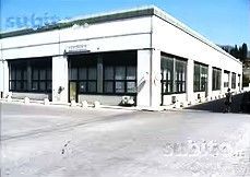 Capannone in commerciale in Regione Torre Pernice 15