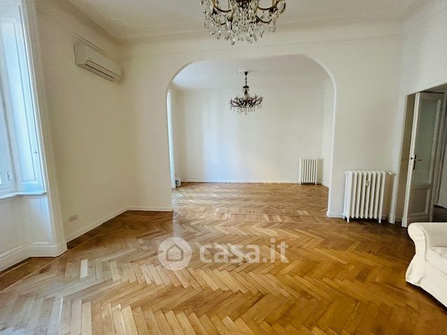 Appartamento in residenziale in Via Spartaco 38