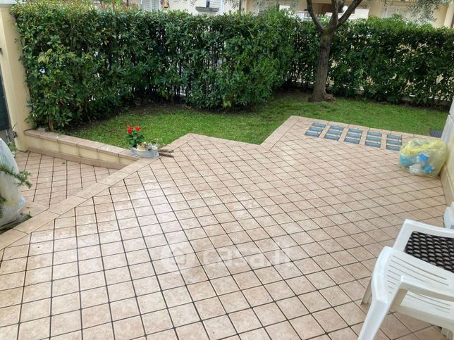 Villetta a schiera in residenziale in Via Magliano