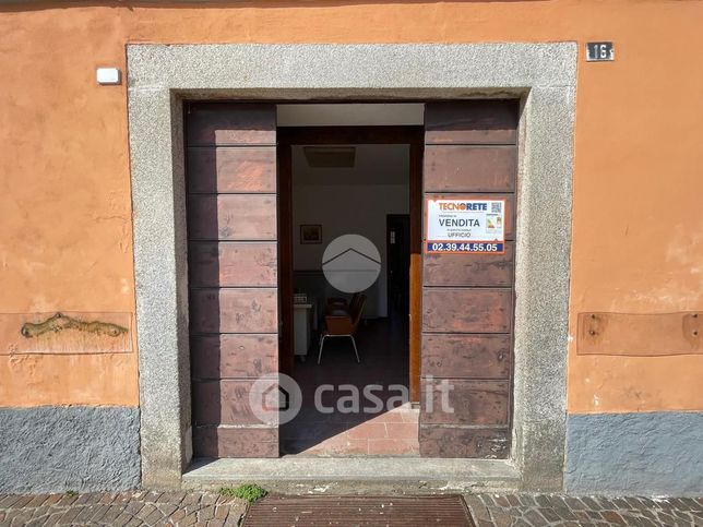 Ufficio in commerciale in Piazza Castello 16
