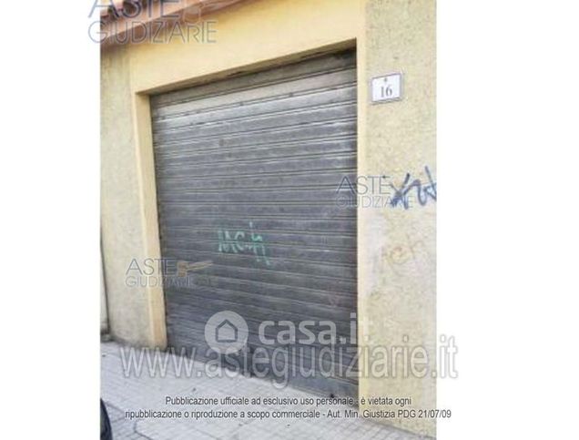 Garage/posto auto in residenziale in Via Eugenio Montale