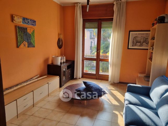 Appartamento in residenziale in Via Vincenzo de Vit 25