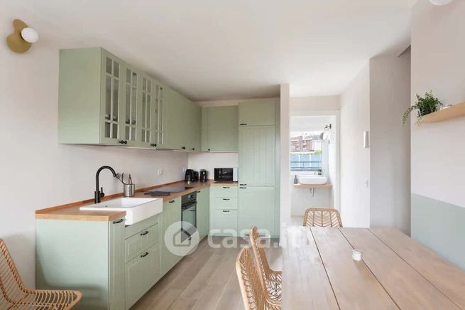 Appartamento in residenziale in Via Arcivescovo Romilli