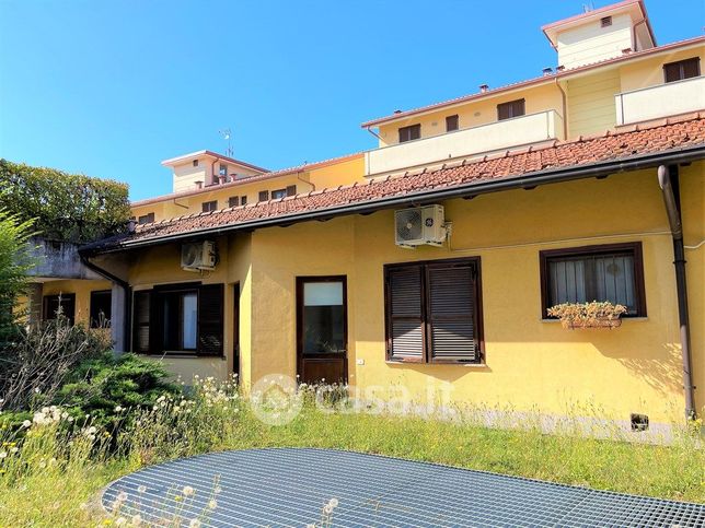 Appartamento in residenziale in Via Dante