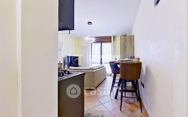 Appartamento in residenziale in Viale Porro 1