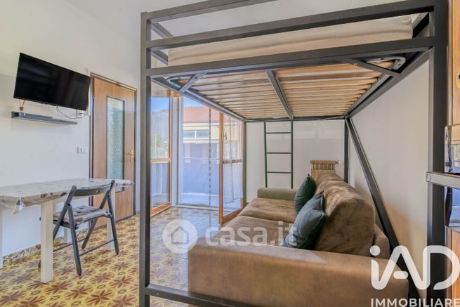 Appartamento in residenziale in Corso Raffaello 11