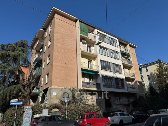 Appartamento in residenziale in Via Luigi Silvagni 12