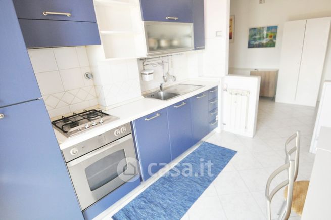 Appartamento in residenziale in Viale San Bartolomeo 37