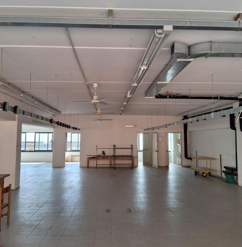 Ufficio in commerciale in Strada Statale 12