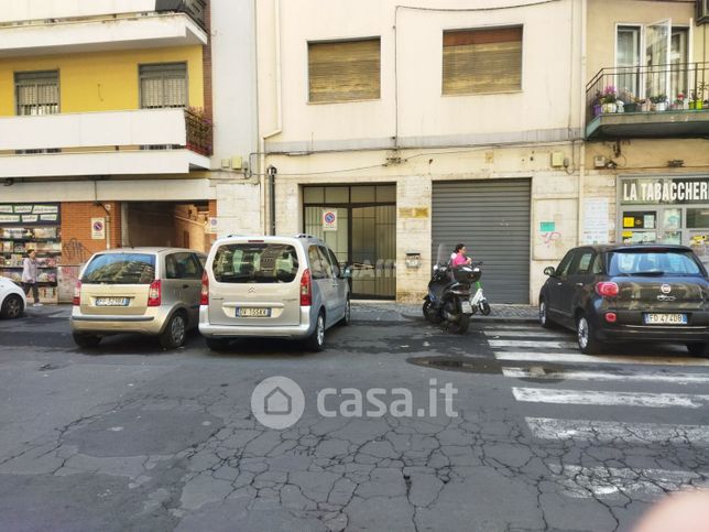 Garage/posto auto in residenziale in Via Principe Nicola 16