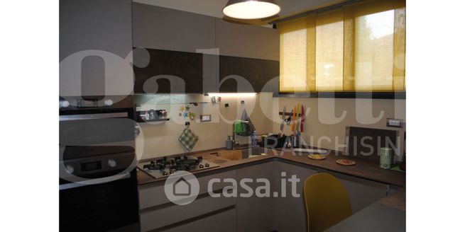 Casa indipendente in residenziale in Via Montesanto