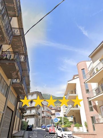 Appartamento in residenziale in Piazza Purrello