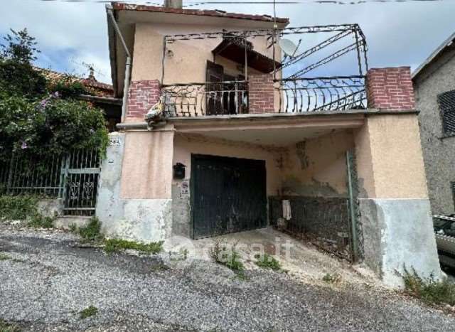 Appartamento in residenziale in Via Semino Bastia 58