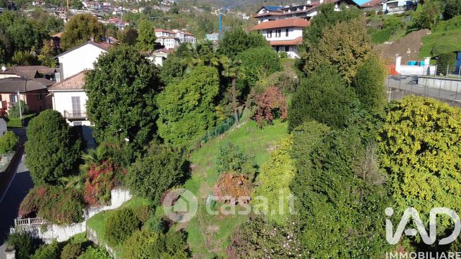 Terreno edificabile in residenziale in Via al Motto