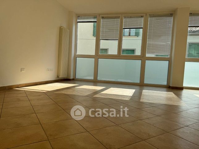 Appartamento in residenziale in Piazza Giuseppe Garibaldi 5