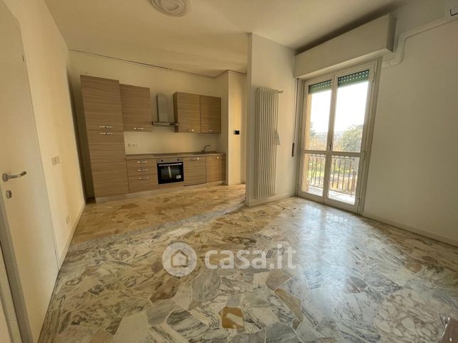 Appartamento in residenziale in Via Carlo Martinelli 31