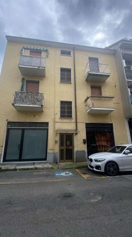 Appartamento in residenziale in Via Edmondo De Amicis 27