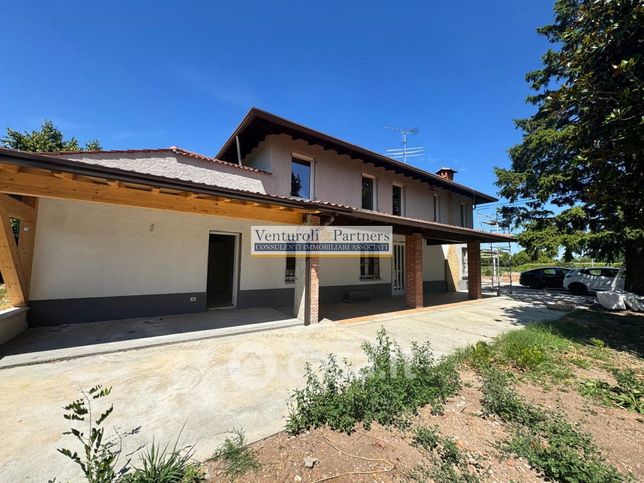 Casa indipendente in residenziale in Raccordo Autostradale Ospitaletto - Montichiari