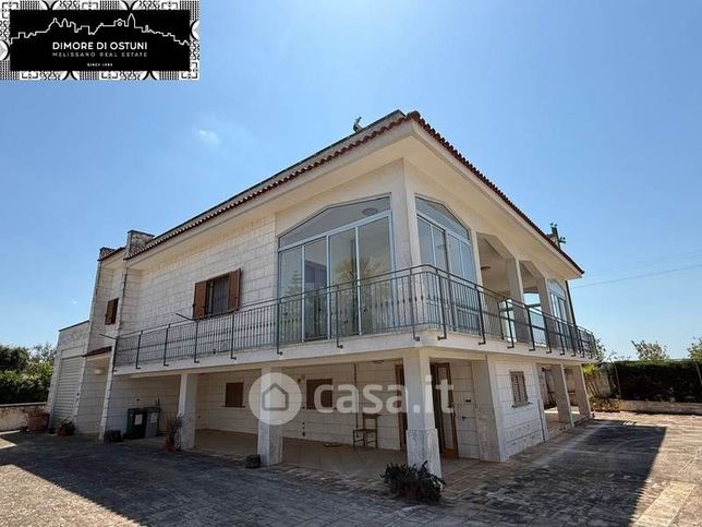 Villa in residenziale in 