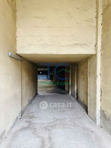 Capannone in commerciale in Via Erasmo Malvicini