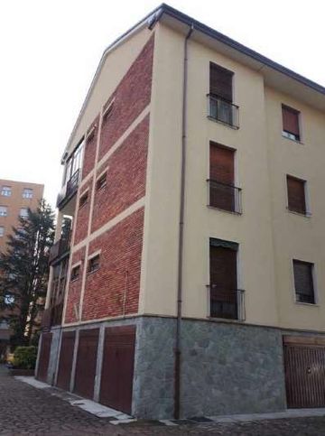 Appartamento in residenziale in Via A. Poliziano 15