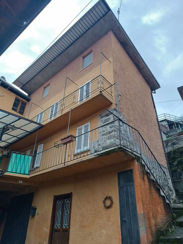 Casa indipendente in residenziale in Via San Giulia