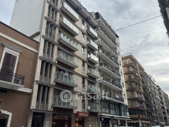 Appartamento in residenziale in Via Melo da Bari 140