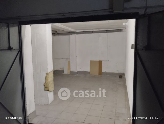 Garage/posto auto in residenziale in Via Riviera 19